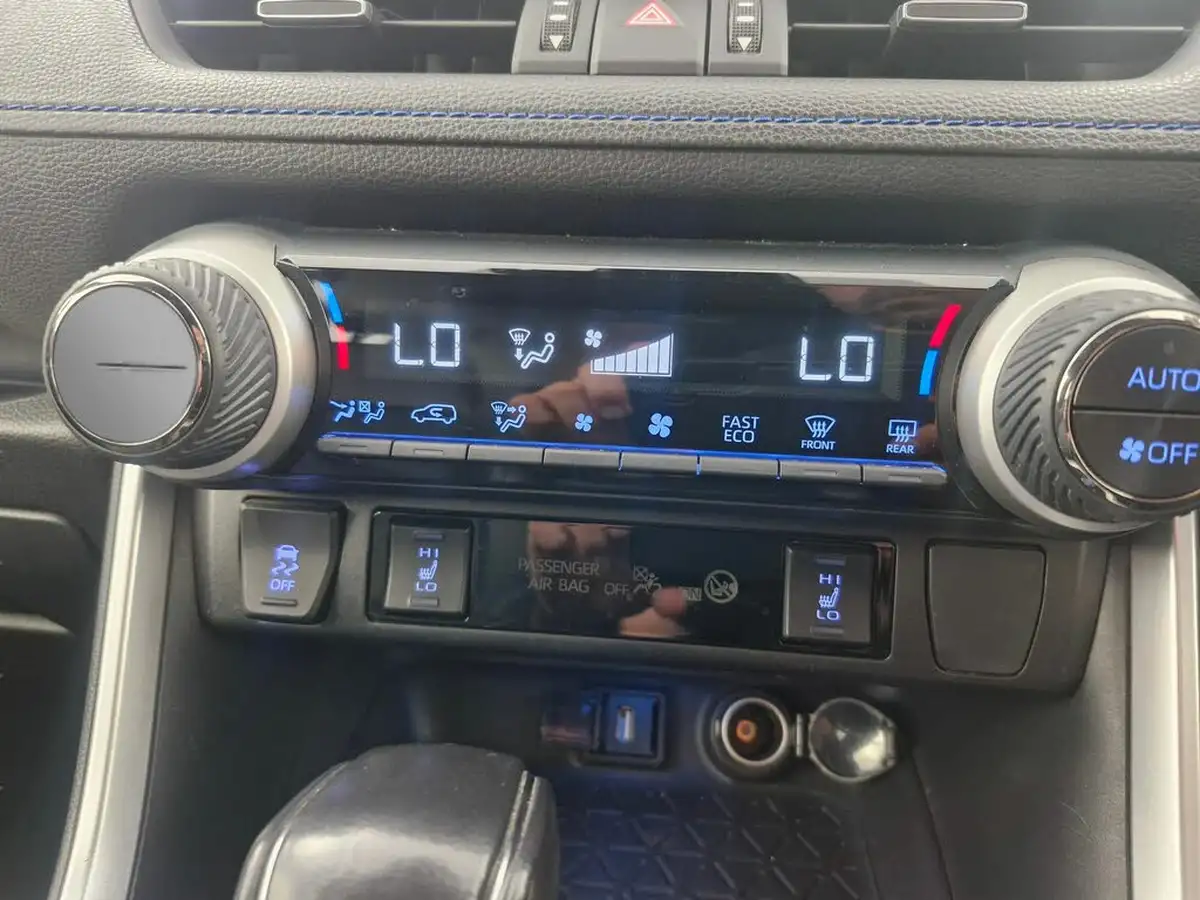 2020-toyota-rav4-25-vvt-i-dynamic-219bhp-big-30