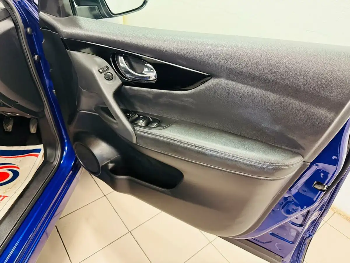 2017-nissan-qashqai-12-dig-t-tekna-big-32
