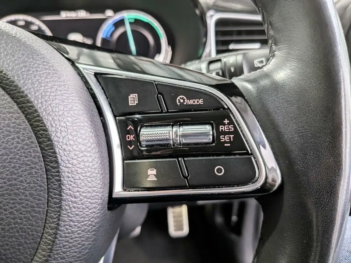 2020-kia-xceed-16-gdi-first-edition-big-23
