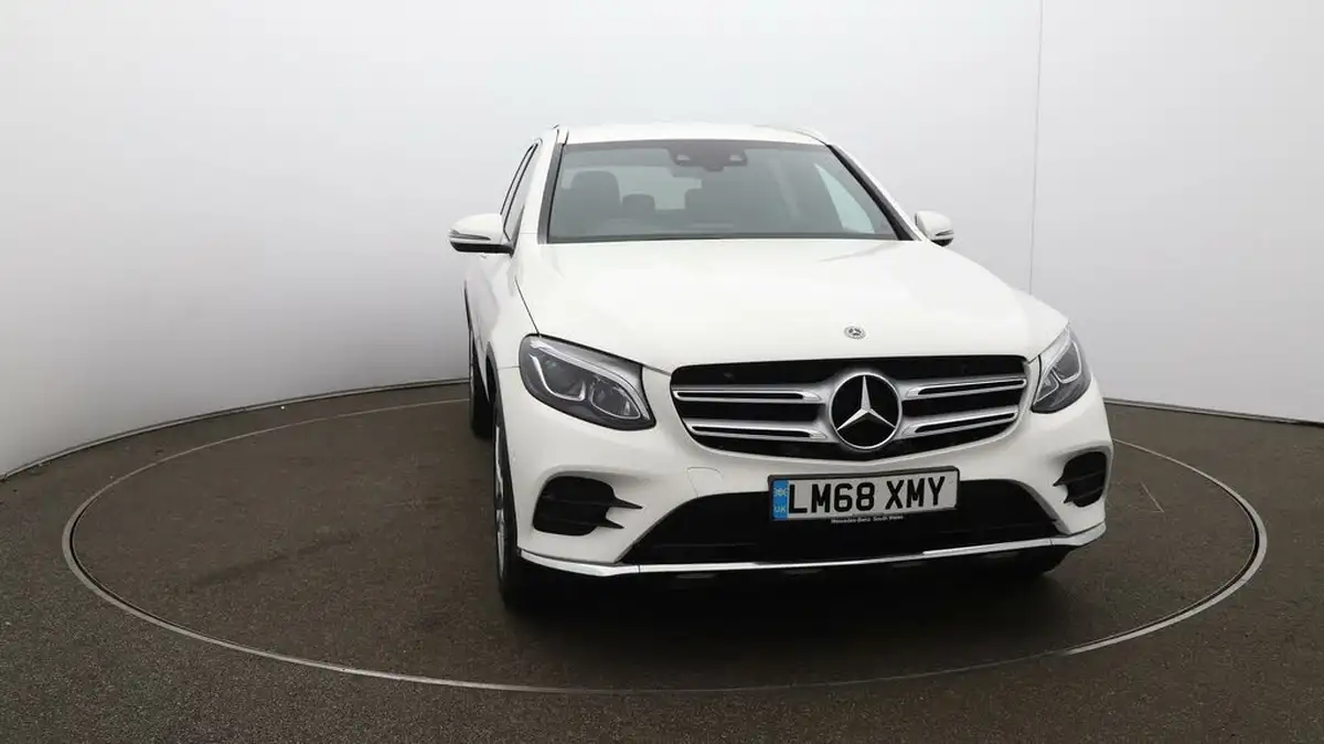 2018-mercedes-benz-glc-class-20-glc250-amg-line-ss-station-wagon-5d-big-39