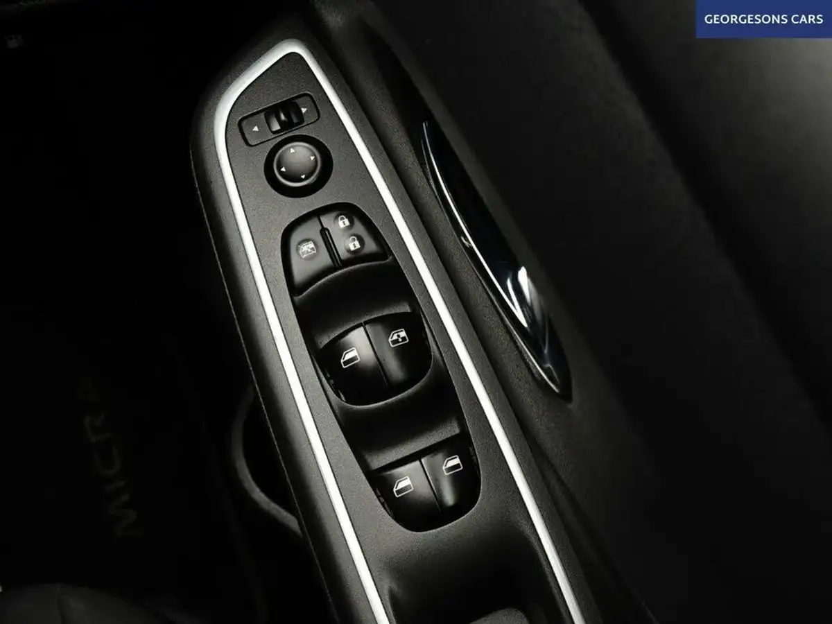 2022-nissan-micra-10-ig-t-kiiro-cvt-big-36