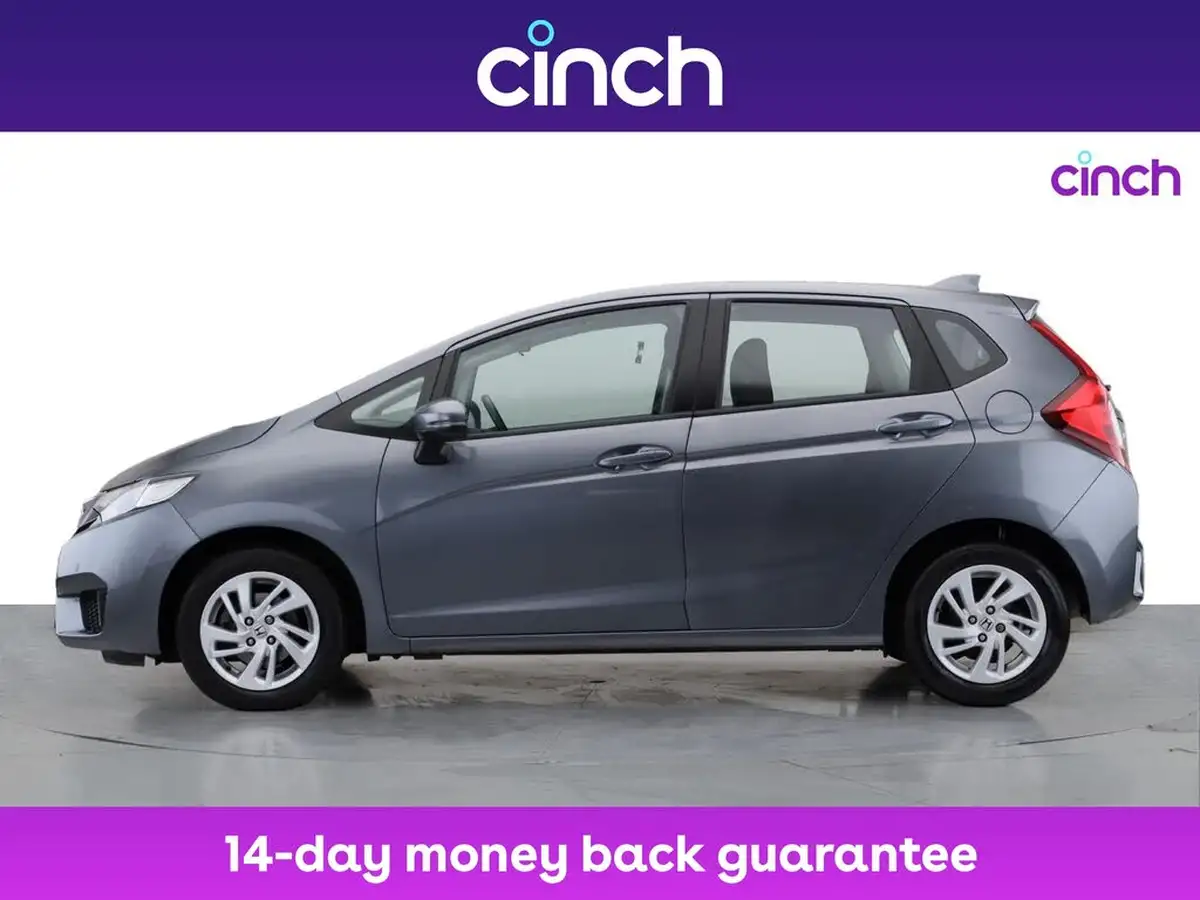 2017-honda-jazz-13-i-vtec-se-cvt-big-3