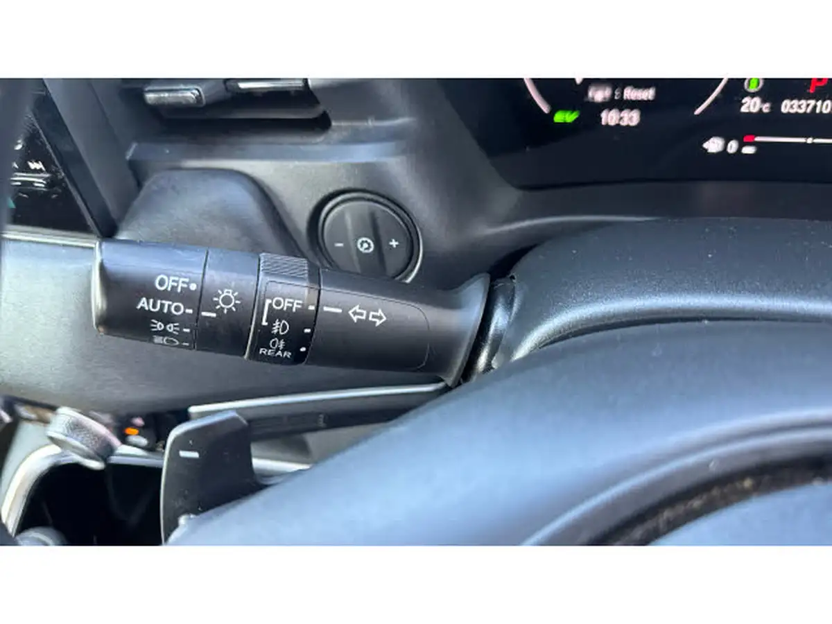 2022-honda-hr-v-15-i-mmd-advance-big-18