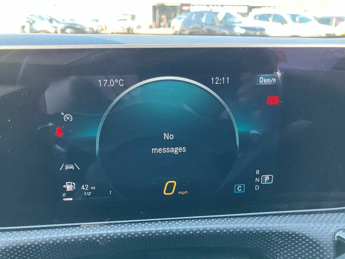 2020-mercedes-benz-a-class-13-a180-amg-line-executive-hatchback-5d-7g-dct-big-15
