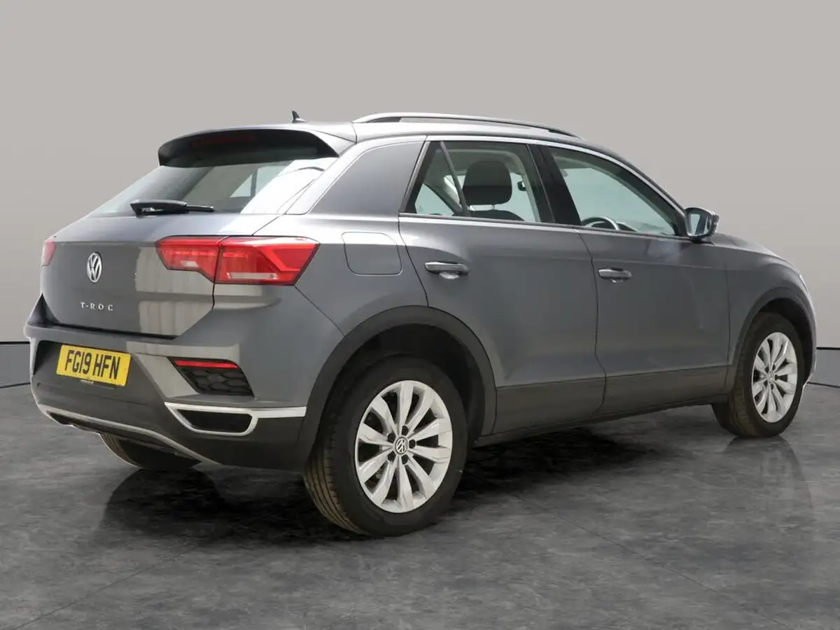 2019-volkswagen-t-roc-16tdi-se-big-10
