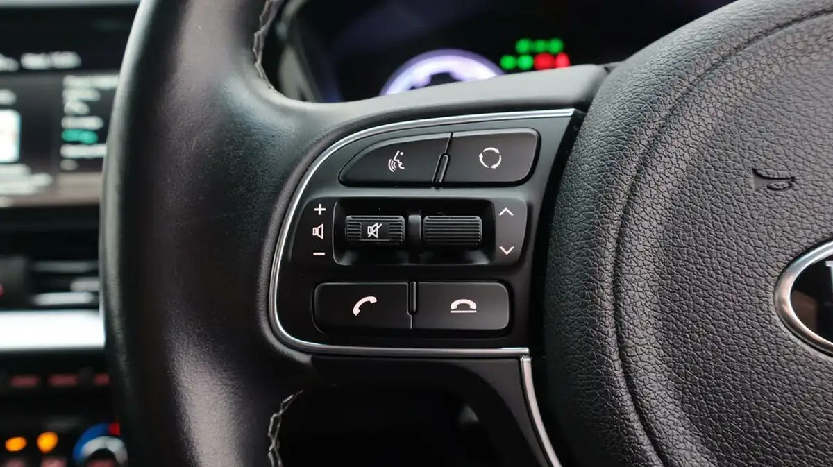 2020-kia-niro-16-gdi-phev-3-big-22