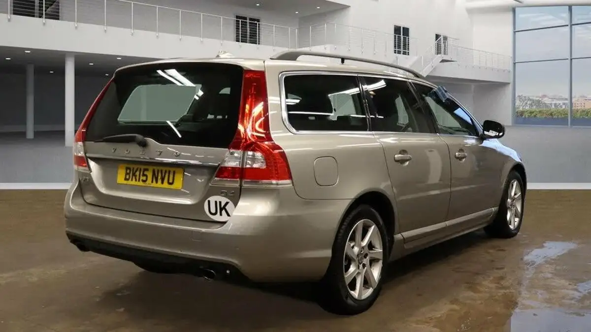 2015-volvo-v70-20td-d4-se-big-4
