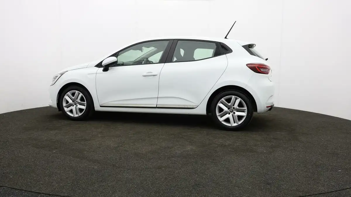 2021-renault-clio-10-sce-play-75bhp-big-63