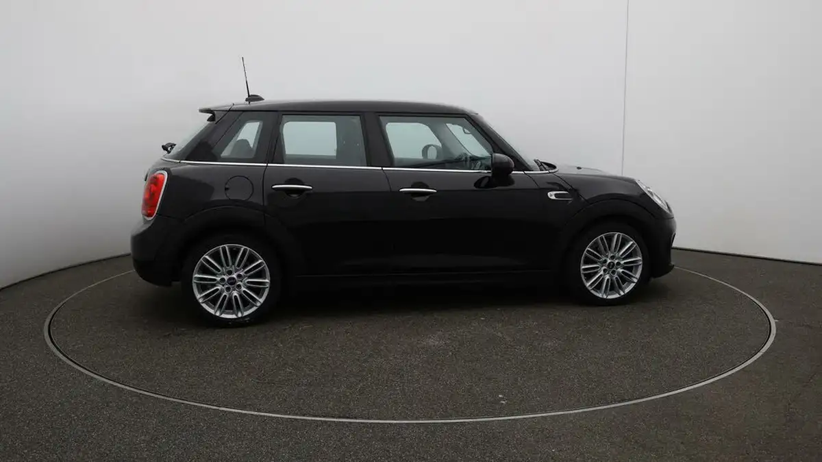 2017-mini-cooper-15-cooper-ss-hatchback-5d-auto-big-8