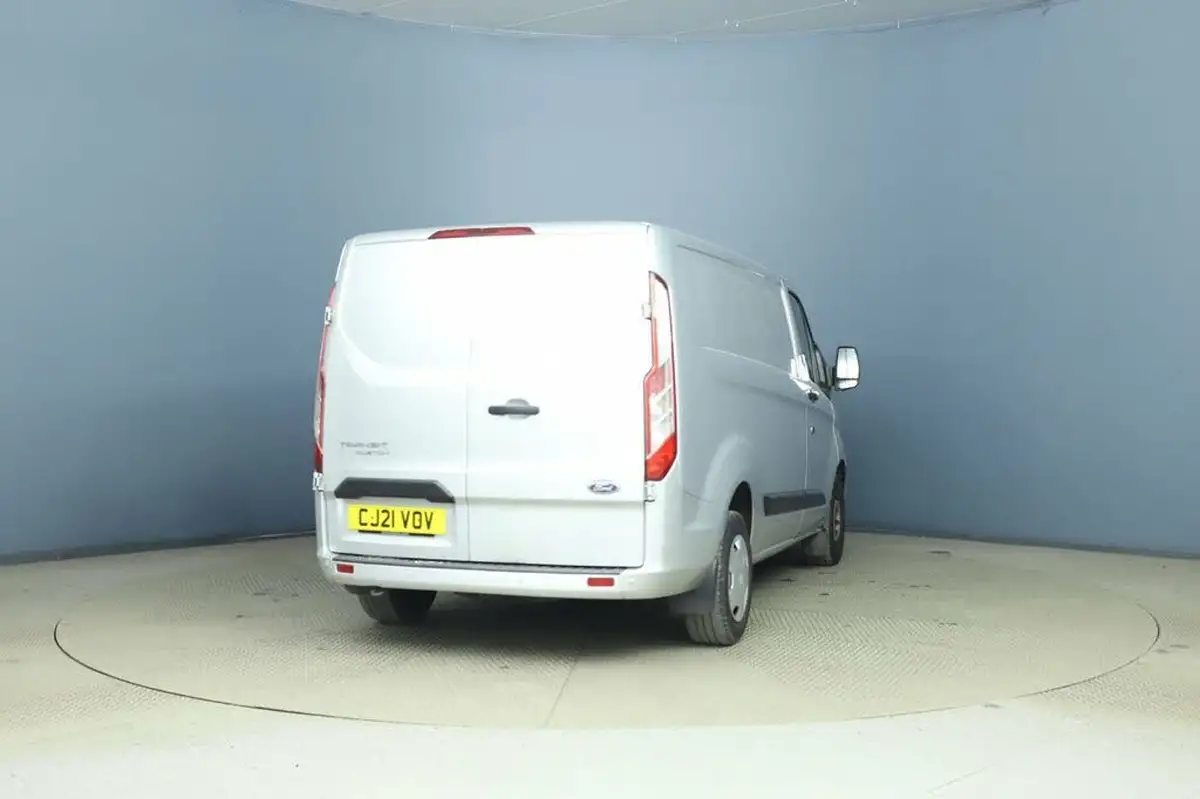 2021-ford-transit-custom-20tdci-300-l1h1-trend-130pseu6dt-panel-van-big-3