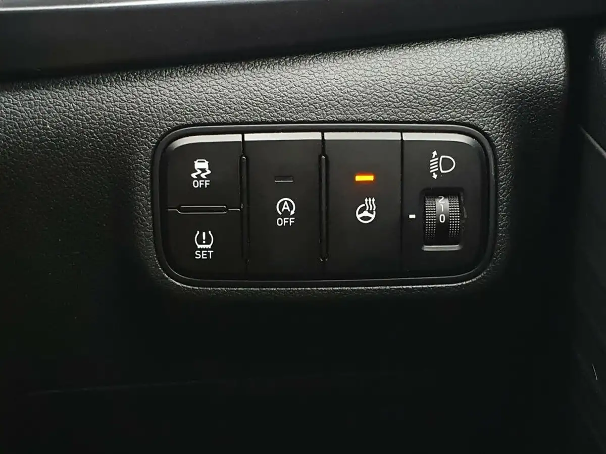 2023-hyundai-bayon-10-t-gdi-premium-100ps-dct-big-29