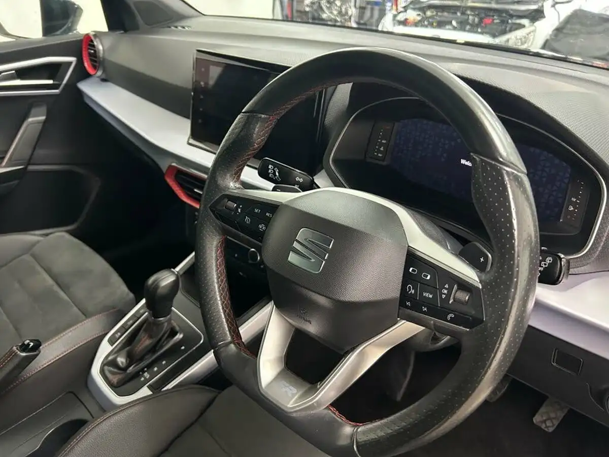 2022-seat-arona-10-tsi-fr-sport-dsg-big-12
