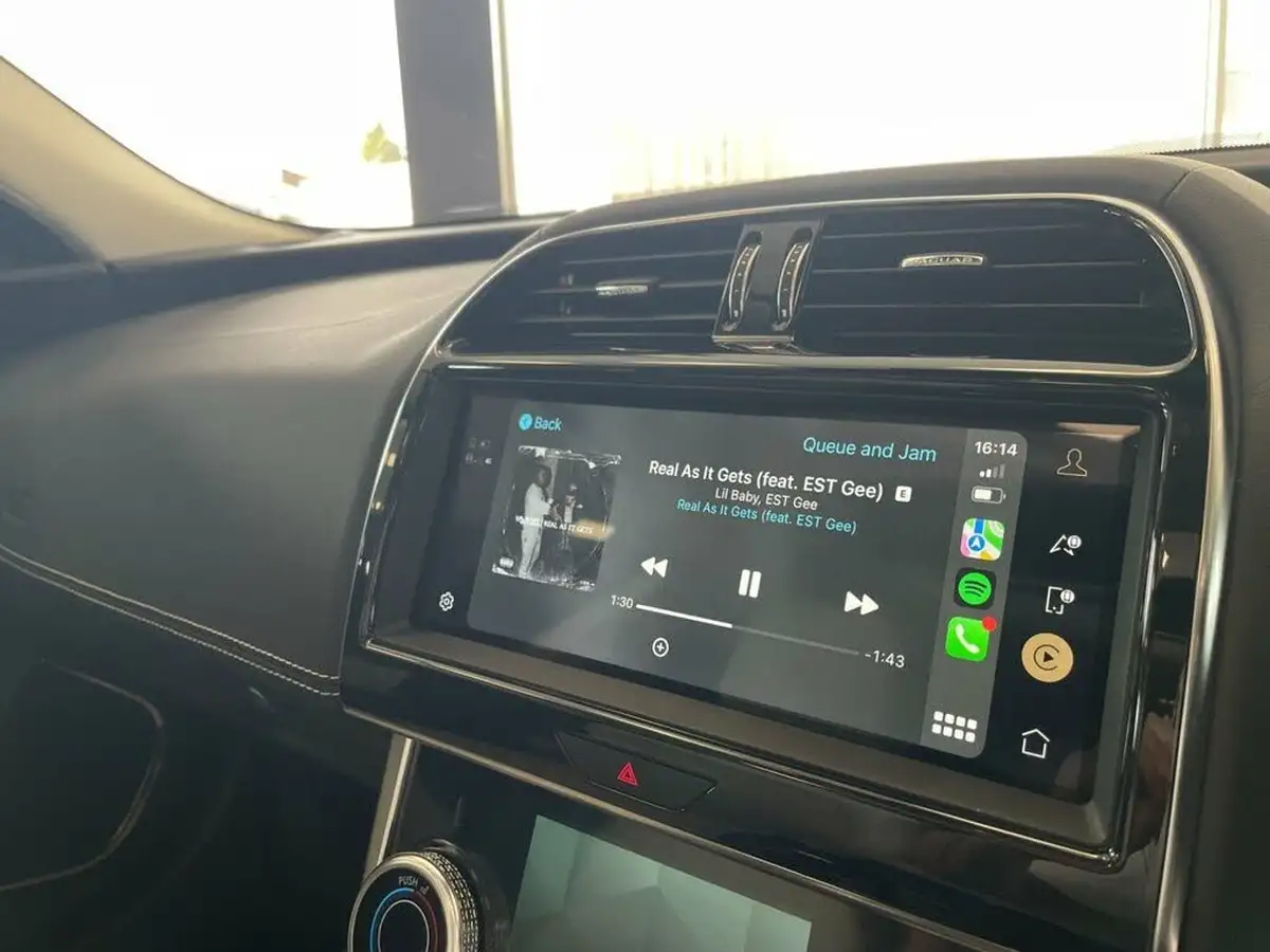 2021-jaguar-xe-20-d200-r-dynamic-hse-big-53