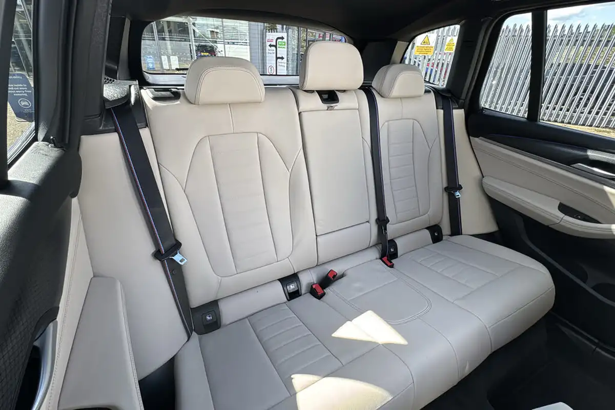 2022-bmw-x3-20td-xdrive20d-m-sport-pro-pack-big-10
