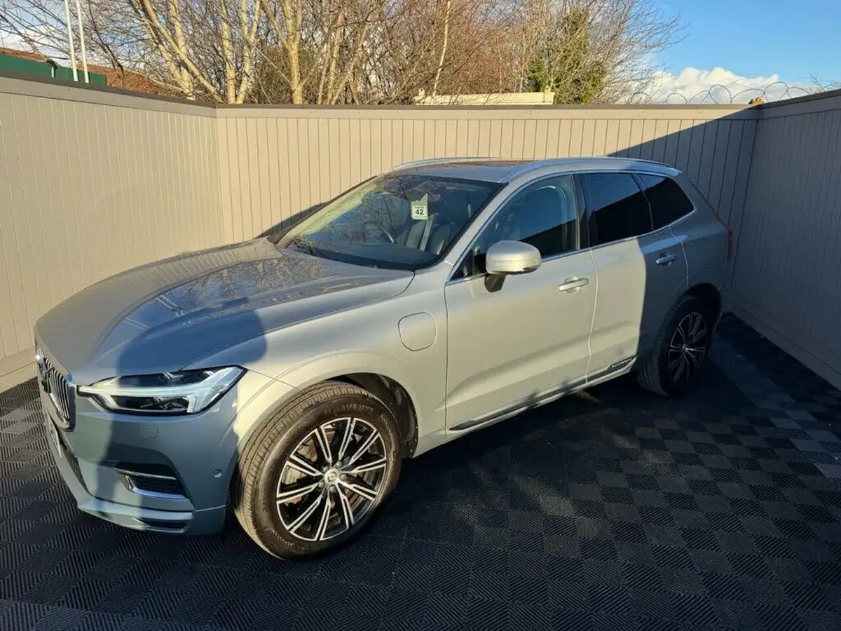 2018-volvo-xc60-20-t8-inscription-big-2
