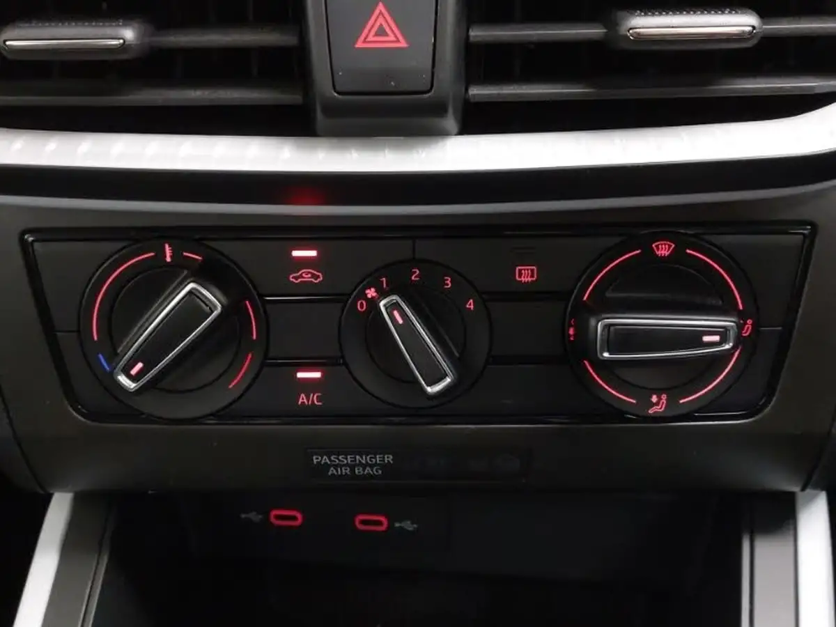 2021-seat-arona-10-tsi-se-technology-110ps-dsg-big-15