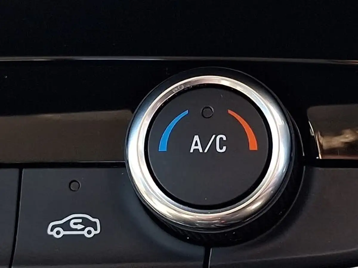2019-vauxhall-grandland-x-15td-sport-nav-auto-big-16