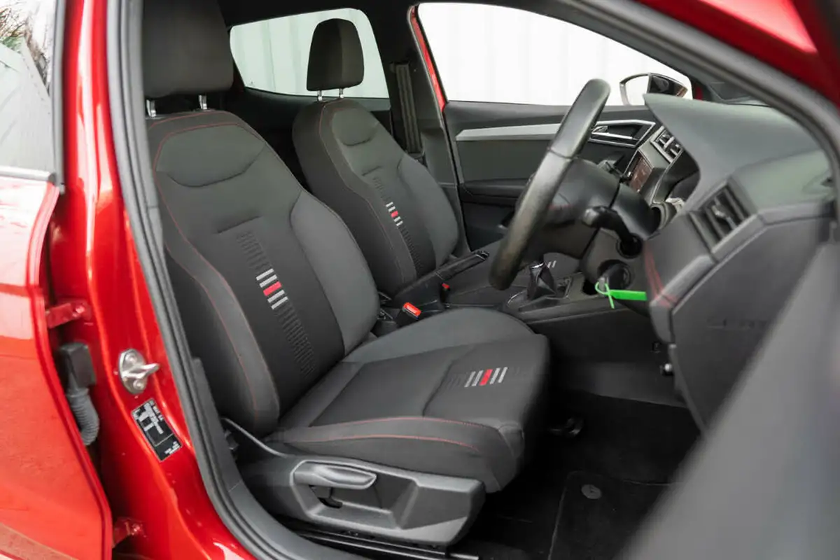 2020-seat-ibiza-10-tsi-fr-115ps-big-7