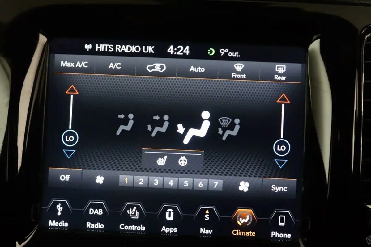 2020-jeep-compass-14-multiair-ii-limited-168bhp-4x4-auto-big-32