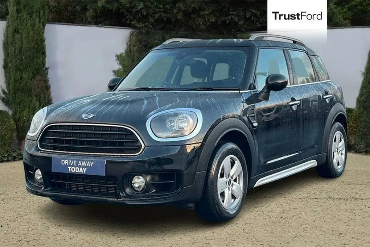 2018-mini-countryman-15-cooper-classic-ss-big-4