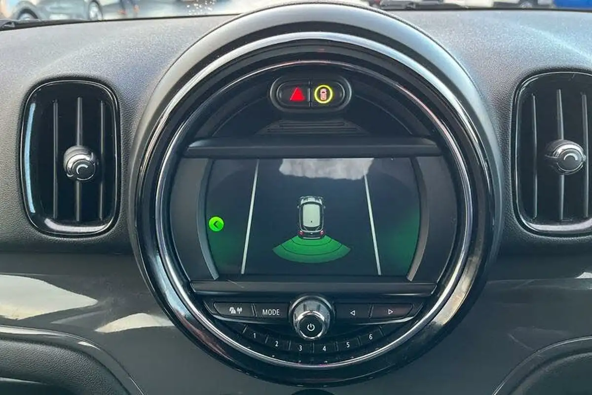 2018-mini-countryman-15-cooper-classic-ss-big-28