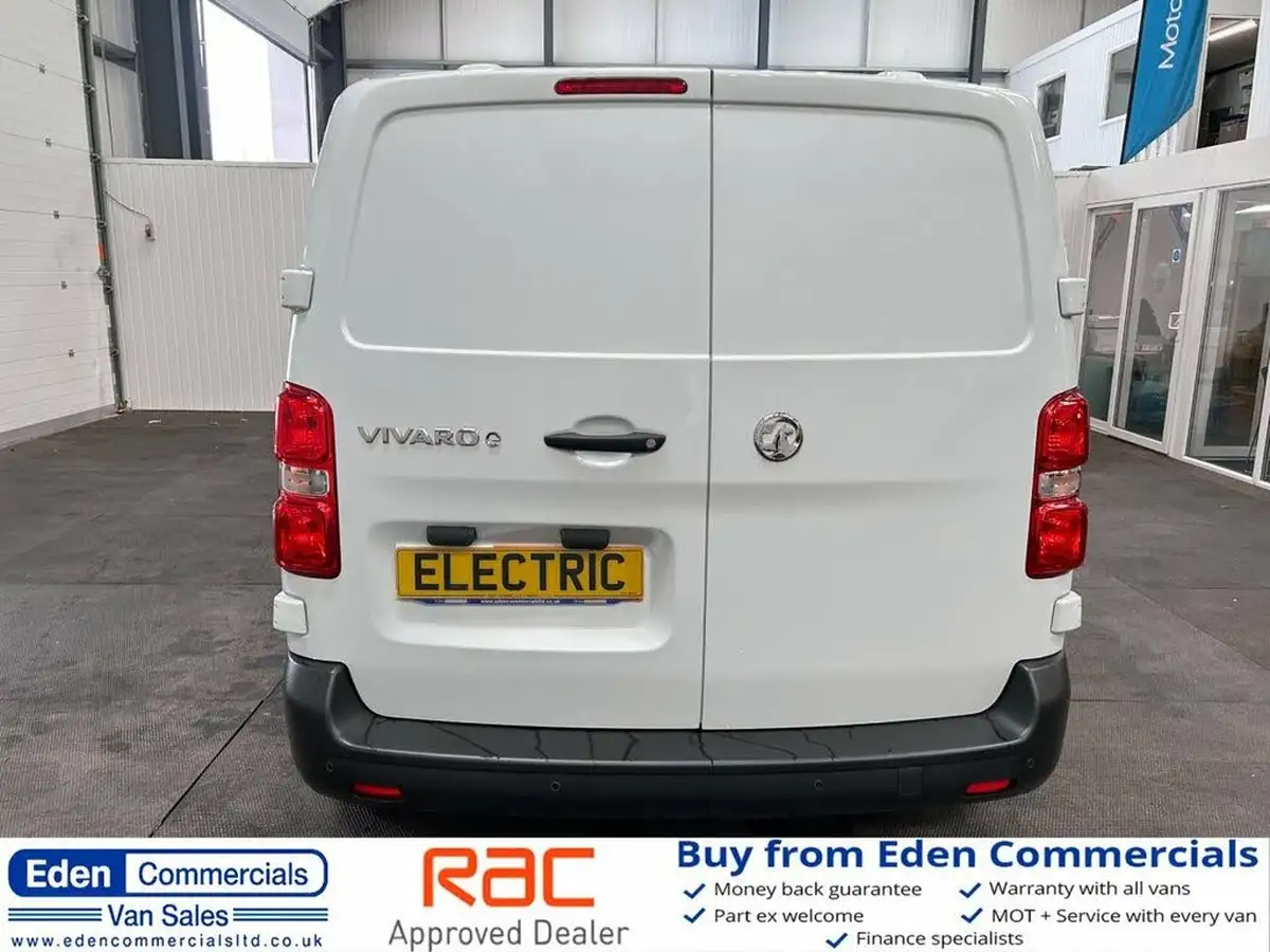 2022-vauxhall-vivaro-e-3100-50kwh-l1h1-dynamic-panel-van-big-6
