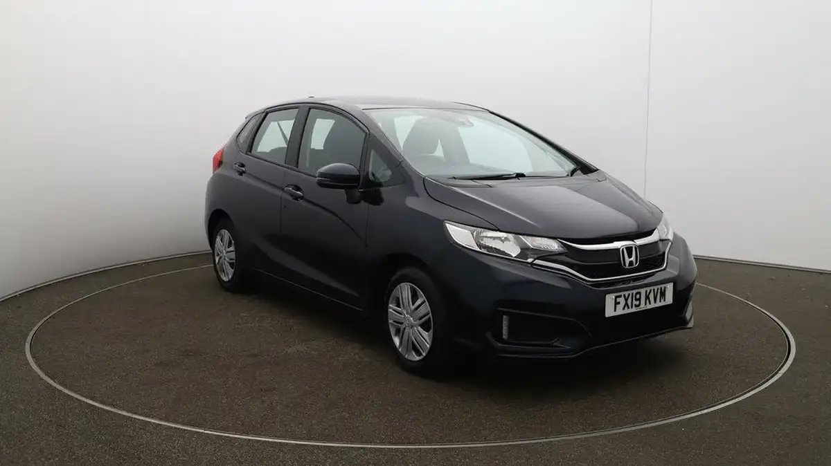 2019-honda-jazz-13-i-vtec-s-big-32