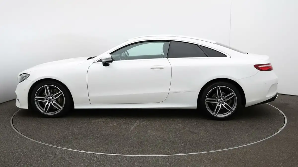 2020-mercedes-benz-e-class-20-e300-amg-line-premiumss-coupe-big-56