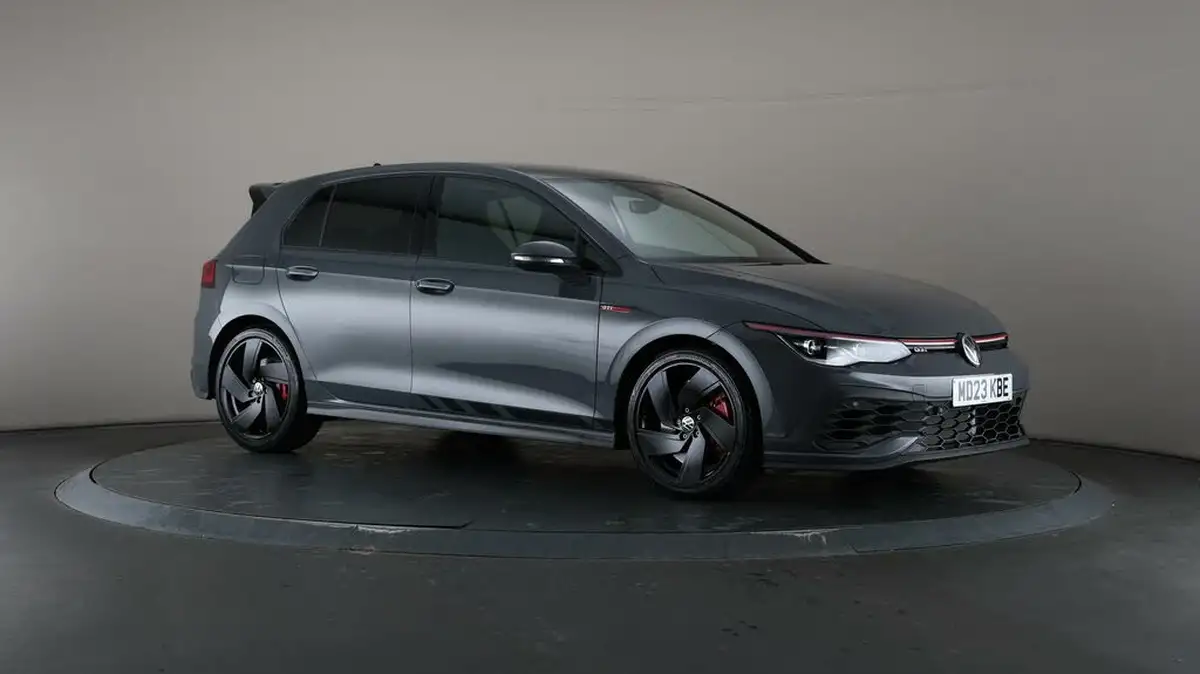 2023-volkswagen-golf-20-tsi-gti-clubsport-big-46