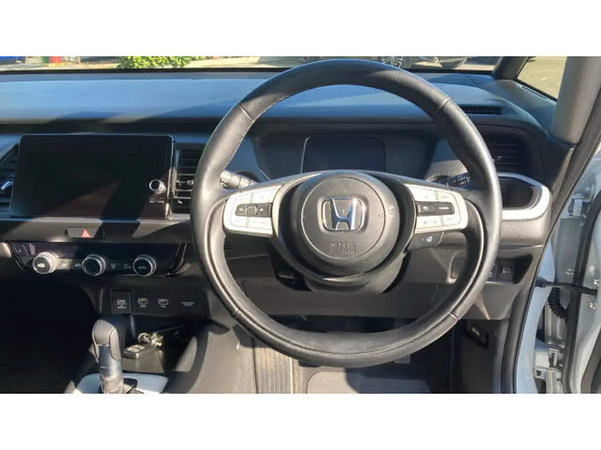 2021-honda-jazz-15-i-mmd-ex-107ps-big-18