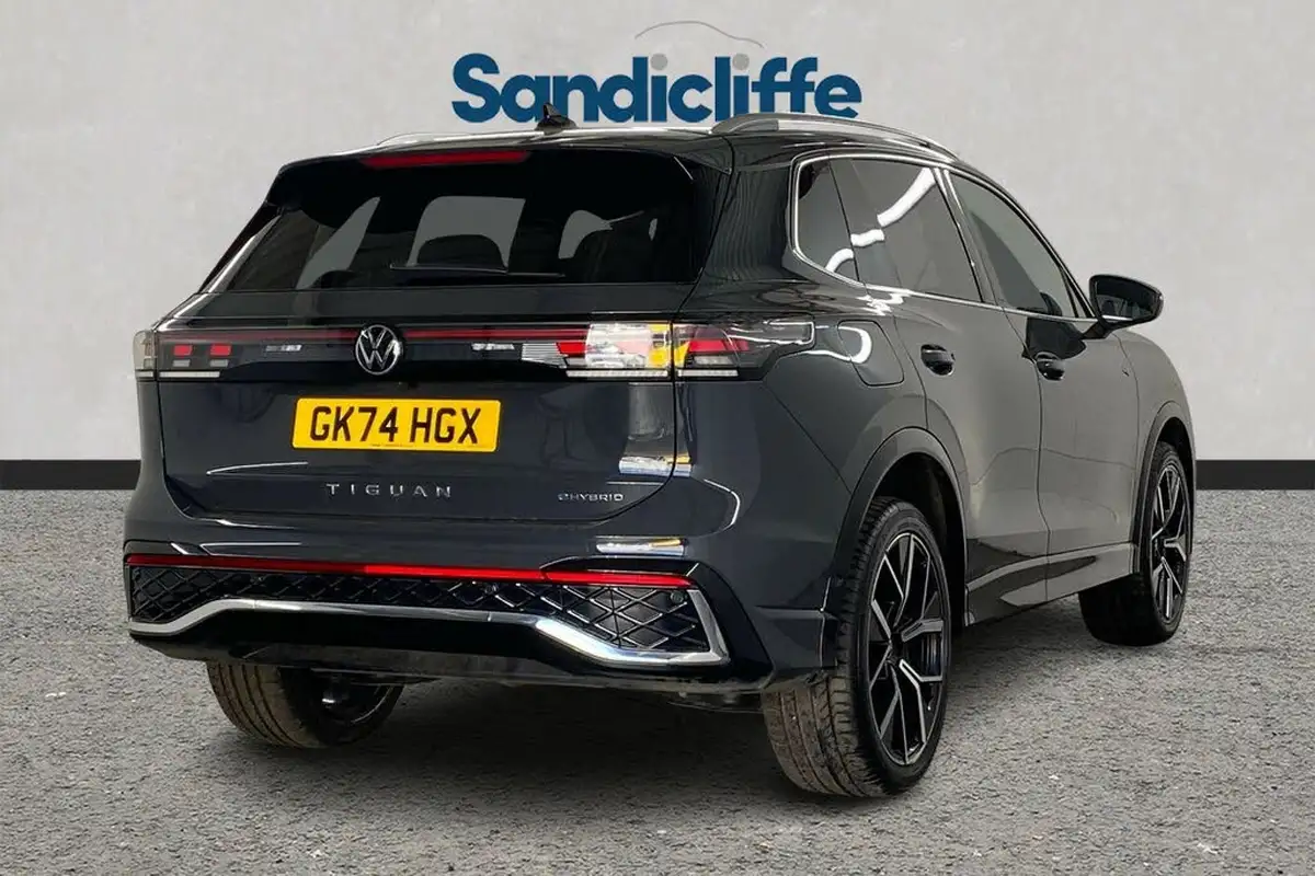 2024-volkswagen-tiguan-15-tsi-r-line-204ps-ehybrid-big-3