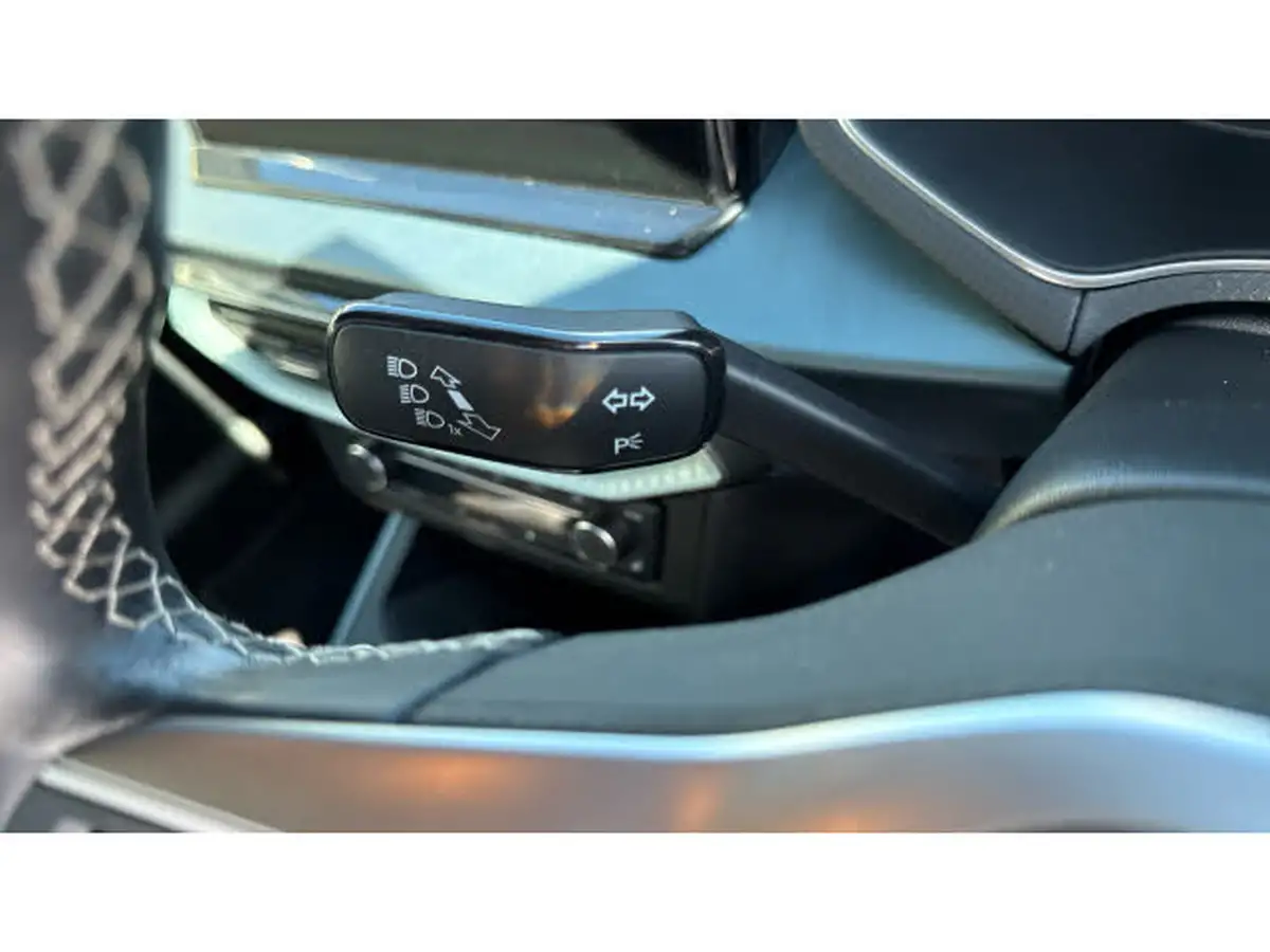 2022-seat-arona-10-tsi-xperience-lux-dsg-big-22