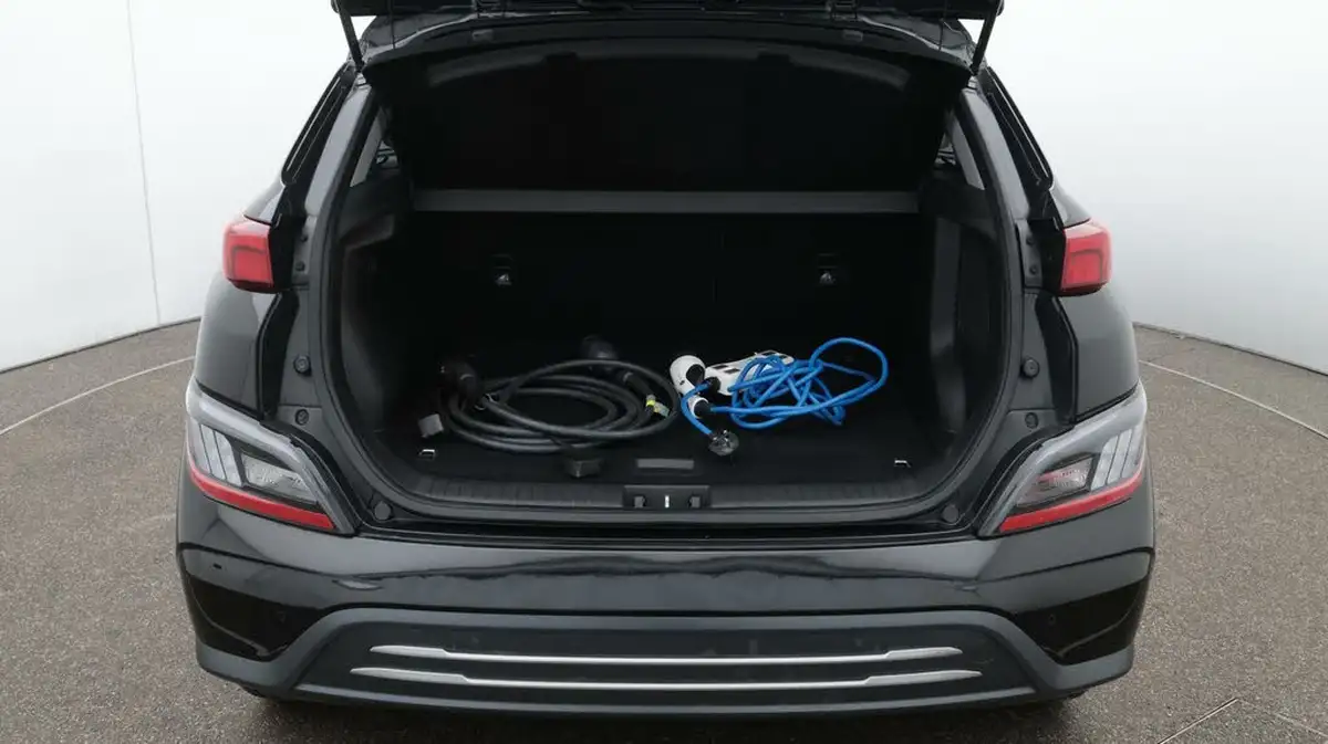 2021-hyundai-kona-e-premium-204ps-64kwh-7kw-obc-big-17