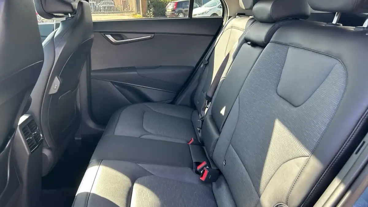 2025-kia-niro-16-gdi-4-168bhp-phev-111kwh-big-16