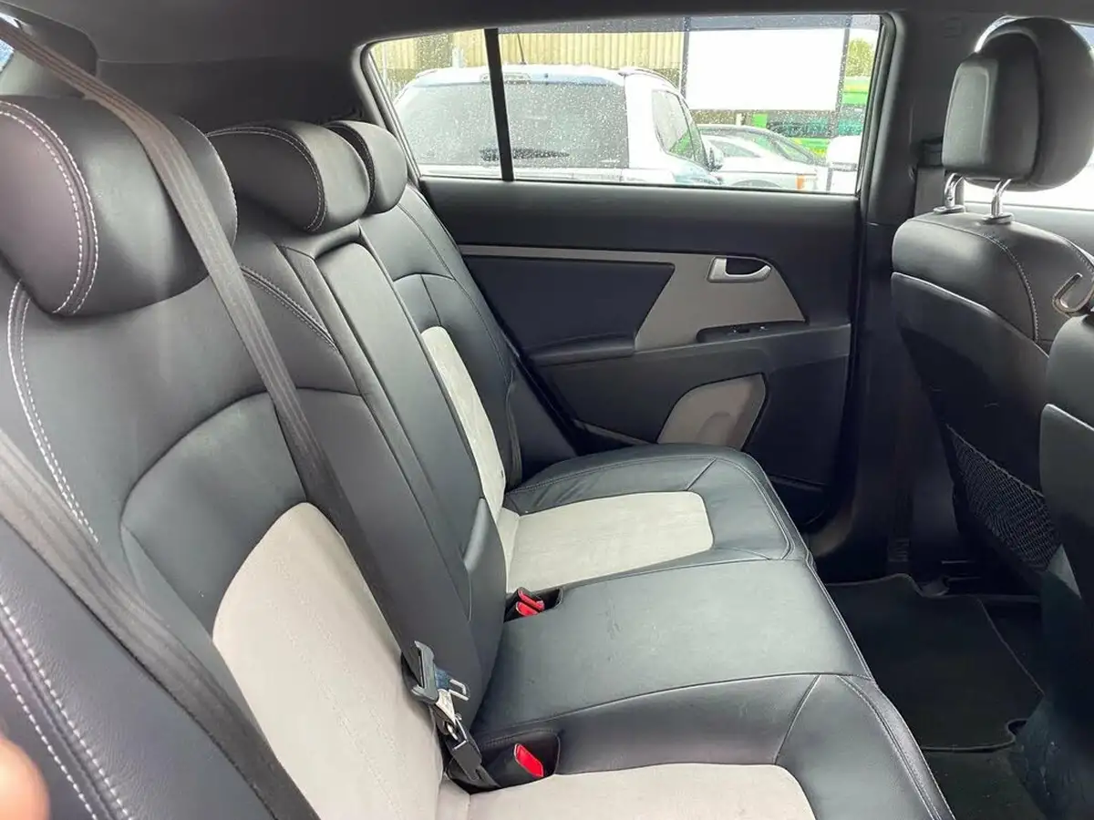 2014-kia-sportage-16-black-edition-big-5
