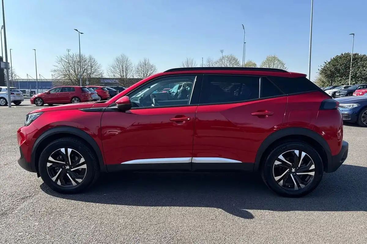 2021-peugeot-2008-suv-e-allure-big-29