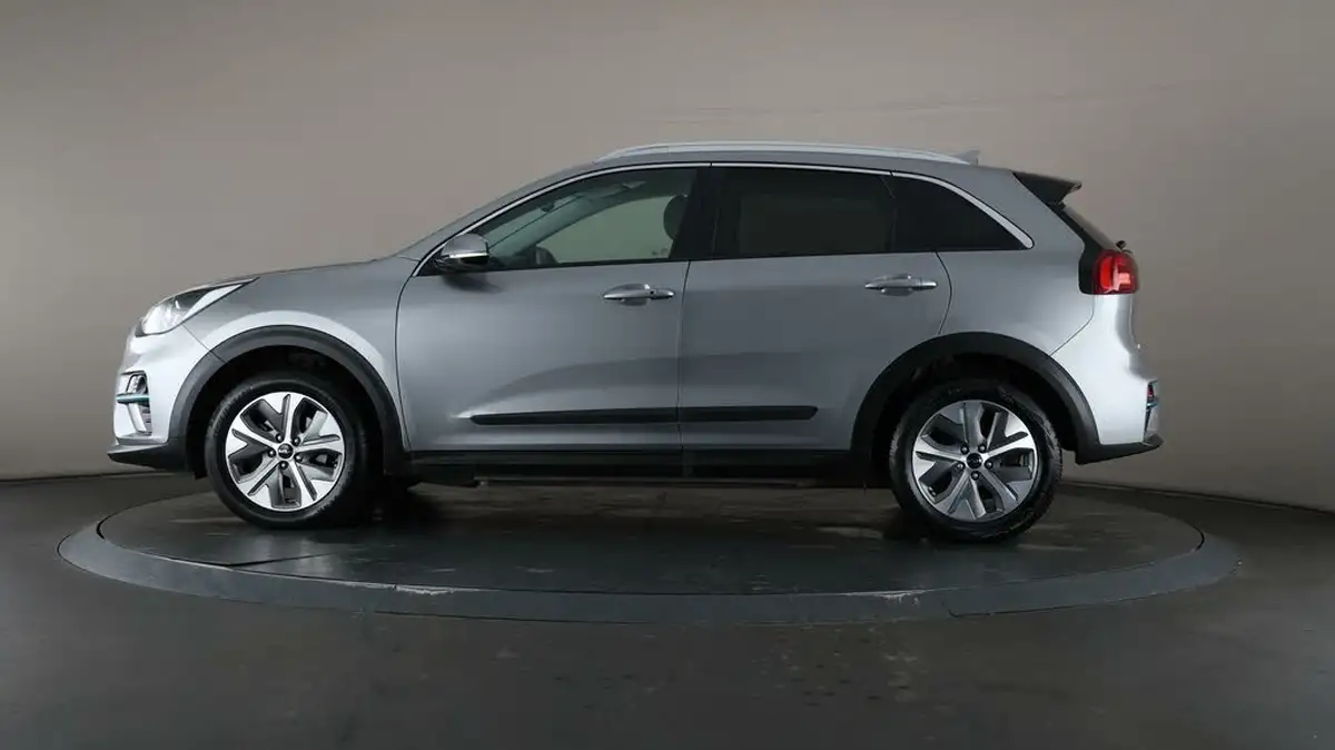 2022-kia-e-niro-ev-2-64-big-27