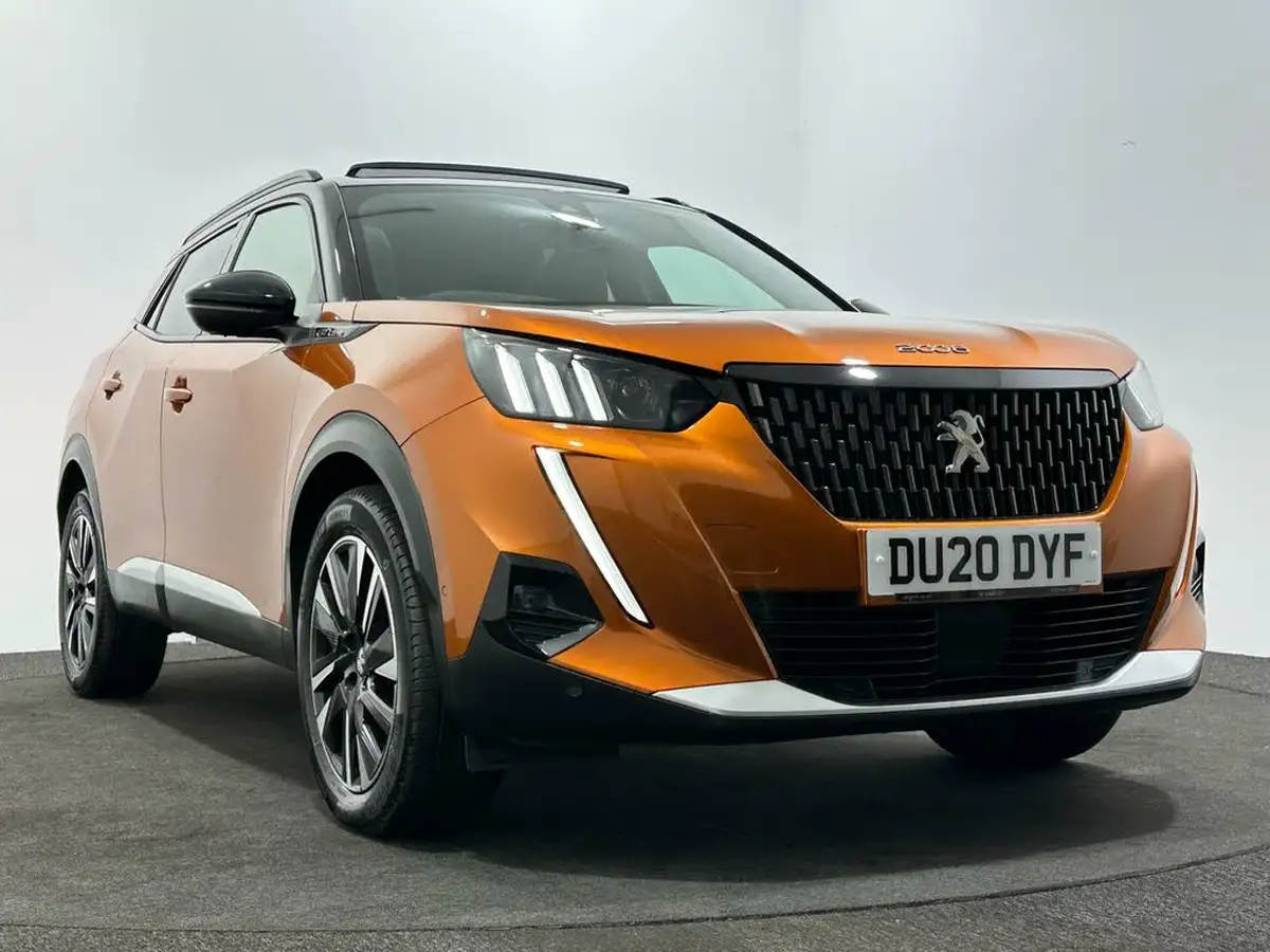 2020-peugeot-2008-suv-12-puretech-gt-line-big-53