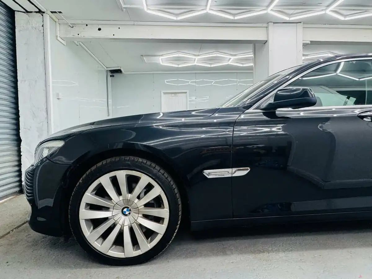 2011-bmw-7-series-30td-730ld-se-big-44