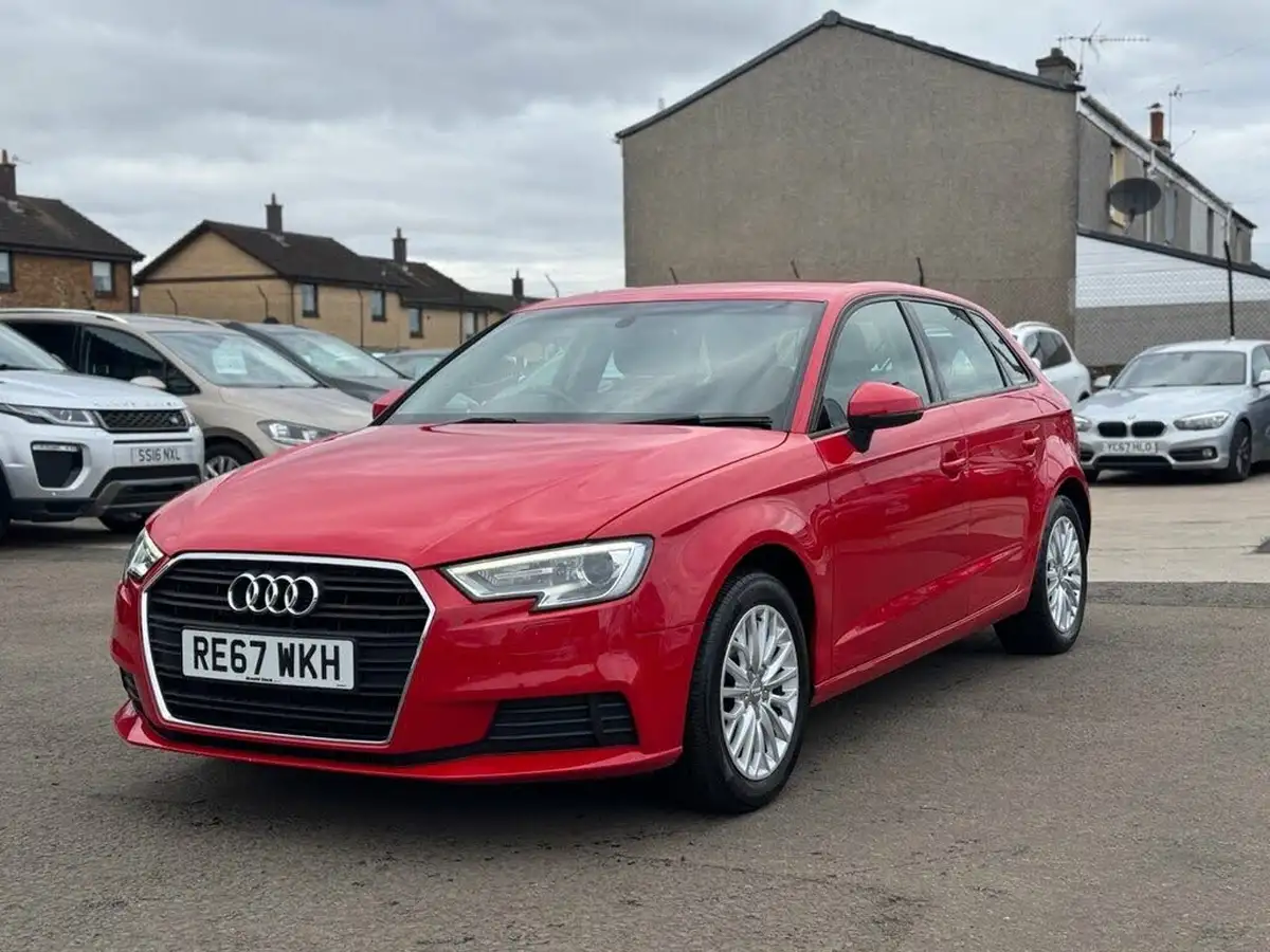 2017-audi-a3-20-tdi-se-technik-sportback-5d-big-2