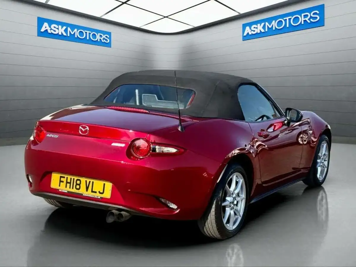 2018-mazda-mx-5-15-se-big-41