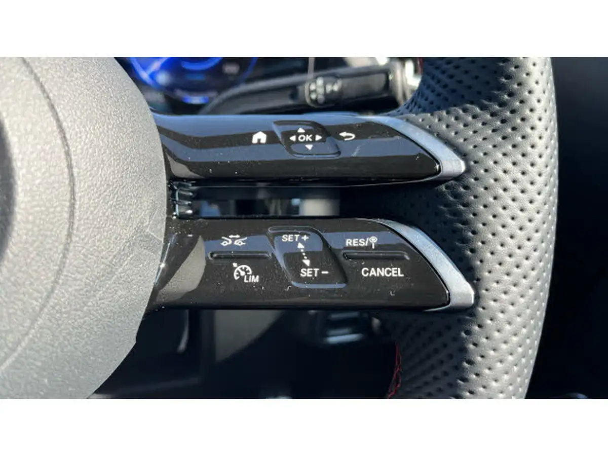 2024-mercedes-benz-eqa-e-eqa-250-amg-line-premium-big-44