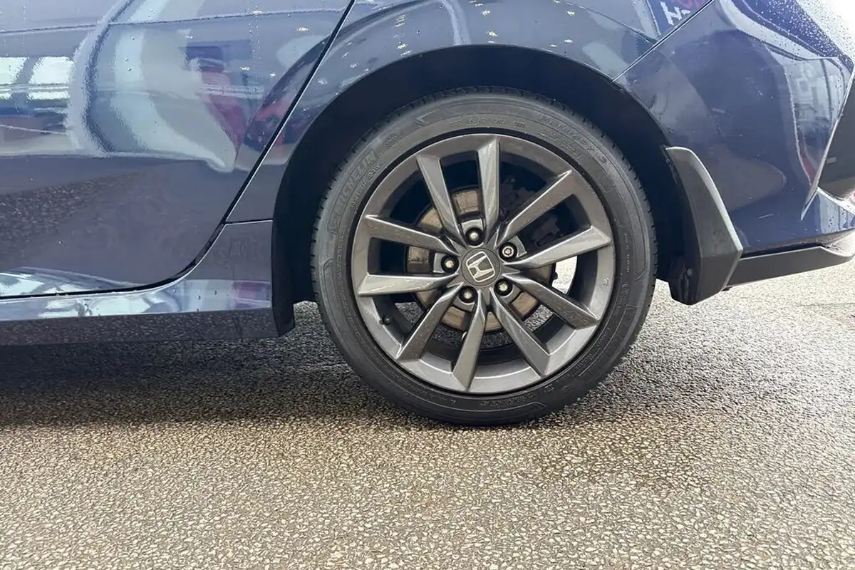 2021-honda-civic-10-vtec-turbo-sr-hatchback-5d-big-11