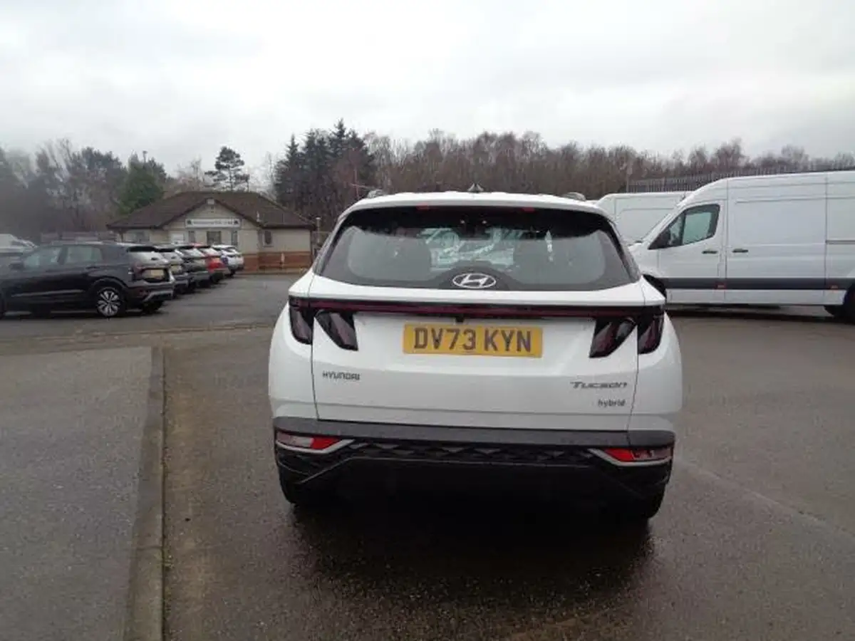 2023-hyundai-tucson-16-t-gdi-se-connect-230ps-hybrid-auto-big-3