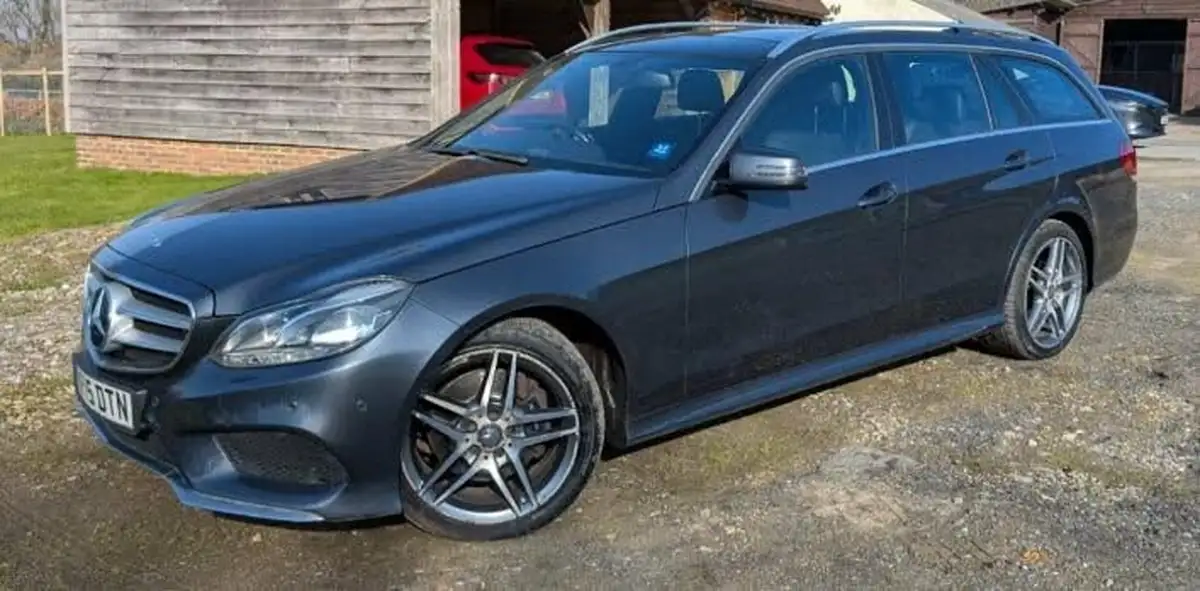 2015-mercedes-benz-e-class-21td-e220-amg-line-177bhp-bluetec-premium-estate-5d-big-1