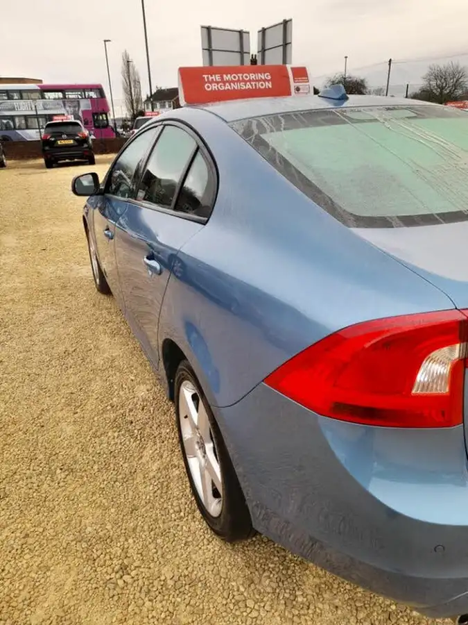 2014-volvo-s60-20td-d3-business-edition-geartronic-big-6