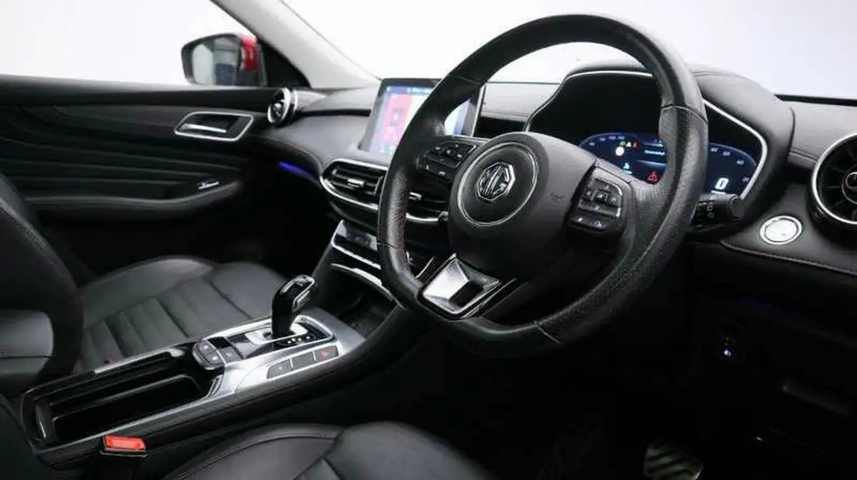 2023-mg-hs-15t-gdi-exclusive-258ps-plug-in-hybrid-auto-big-2