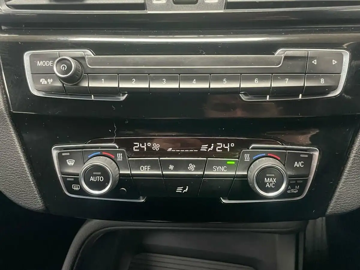 2019-bmw-x1-big-33