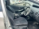 2012-toyota-prius-small-5