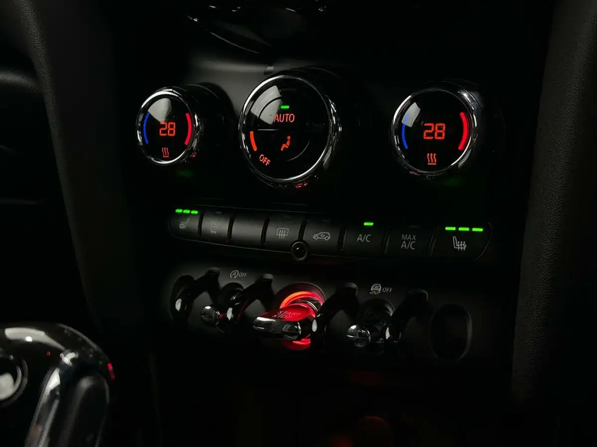 2019-mini-cooper-20-cooper-s-sport-189bhp-hatchback-3d-auto-big-19